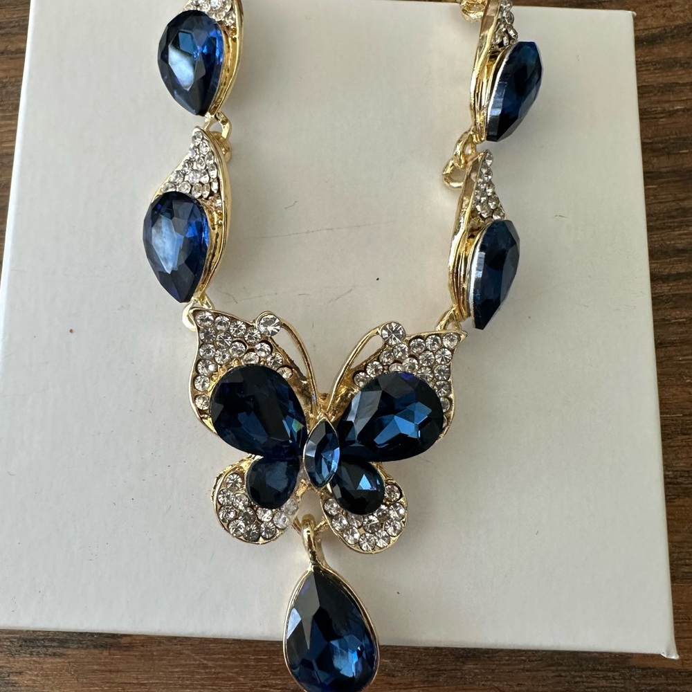 Butterfly Blue and Gold Necklace and Earrings Set